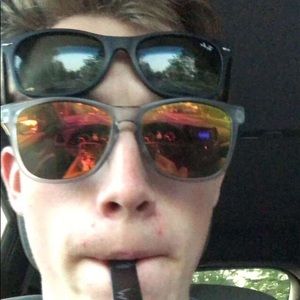 Meet your Posher, Liam